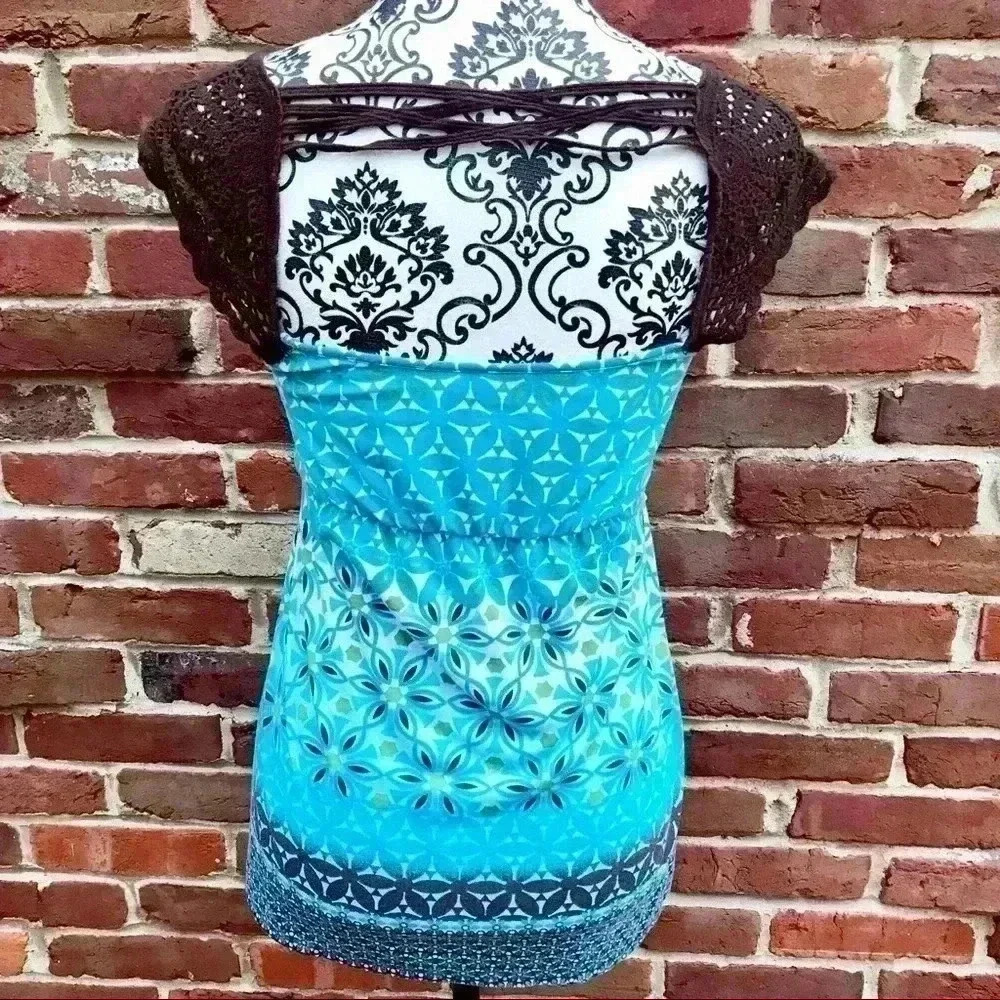 ENERGIE Crochet Rayon Babydoll Boho Hippie Cap Sleeve Flower Fit Flare Top SizeM - Picture 7 of 9